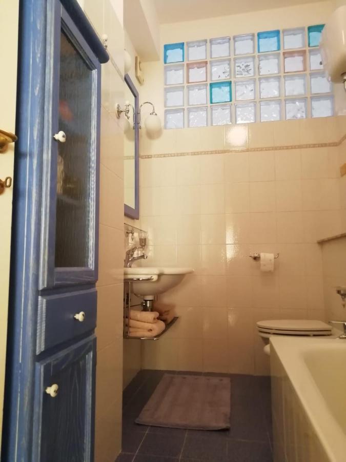 Questa Casa Non E Un Albergo Ciu-Atr 9390-9 Rome Luaran gambar