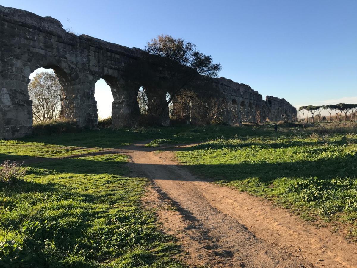 Questa Casa Non E Un Albergo Ciu-Atr 9390-9 Rome Luaran gambar