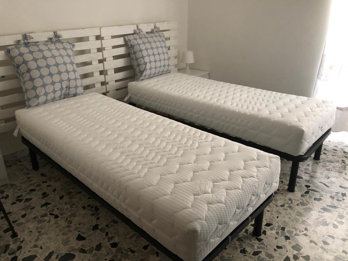 Questa Casa Non E Un Albergo Ciu-Atr 9390-9 Rome Luaran gambar