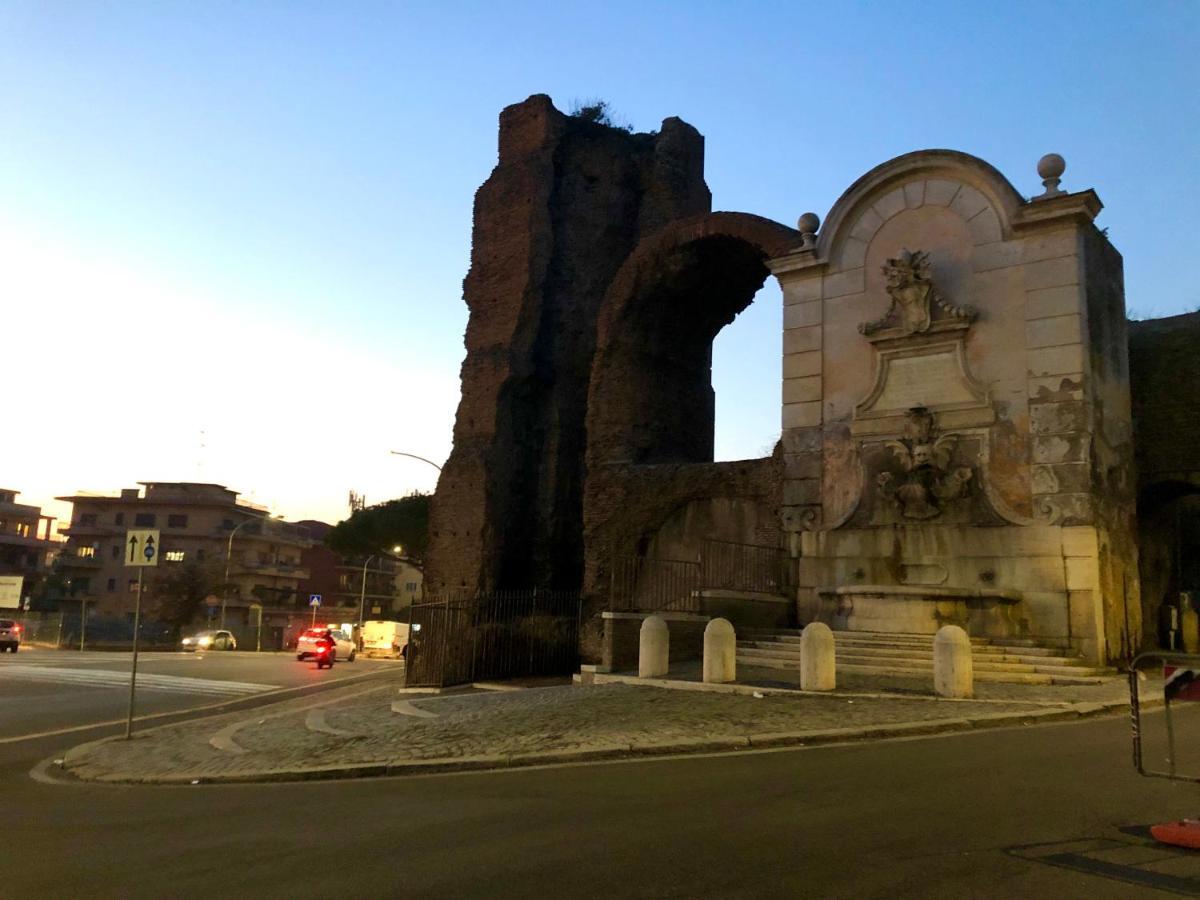 Questa Casa Non E Un Albergo Ciu-Atr 9390-9 Rome Luaran gambar