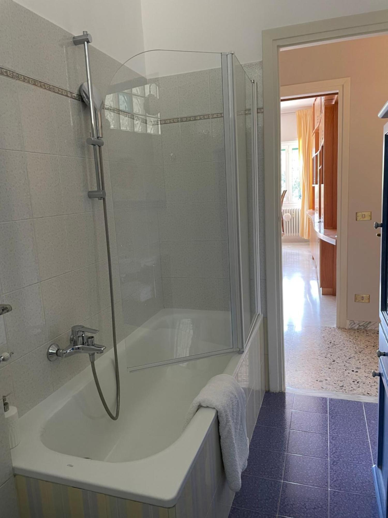 Questa Casa Non E Un Albergo Ciu-Atr 9390-9 Rome Luaran gambar
